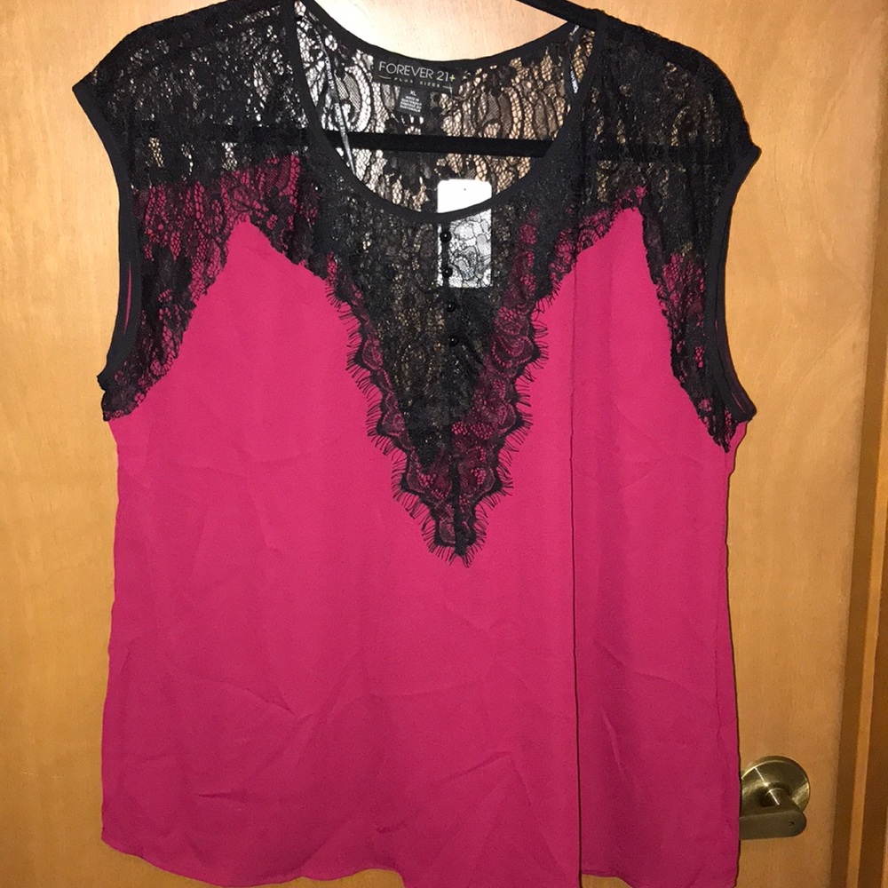 🔥Forever 21+ lace cami XL